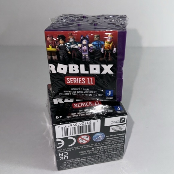 LOT x2 ROBLOX SERIES 11 Purple Sealed Blind Box Mystery Figures w/ Codes - Picture 1 of 3